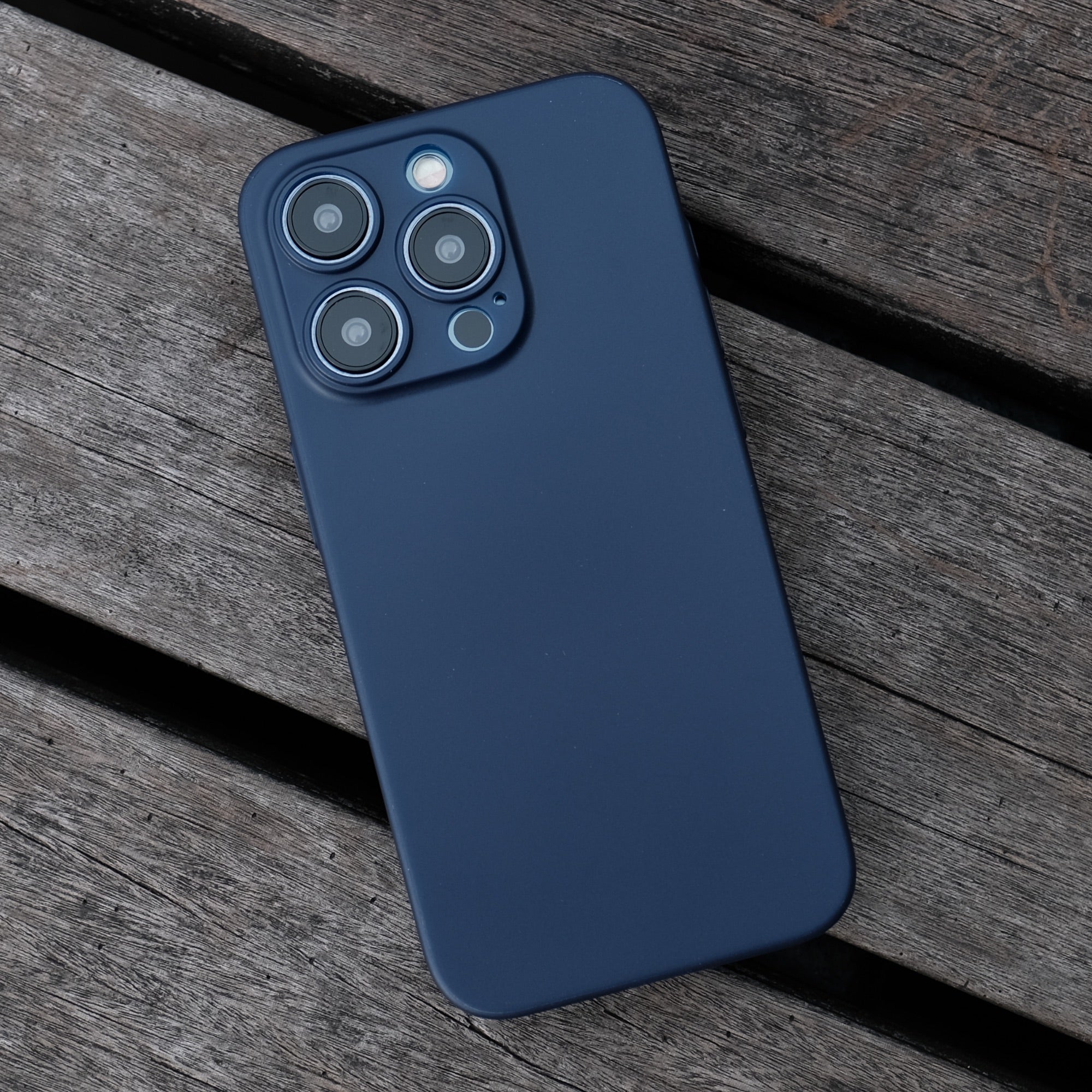 Bare Naked - for iPhone 15 Pro Max